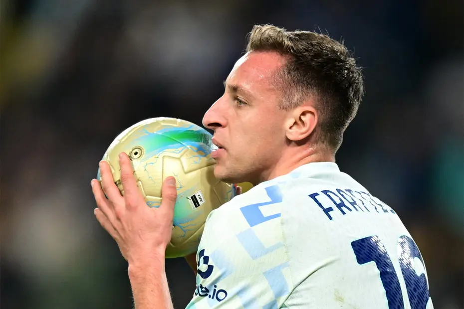 İtalyanlar flaş transfer haberi geçti: Fenerbahçe, Davide Frattesi'nin peşinde - 3