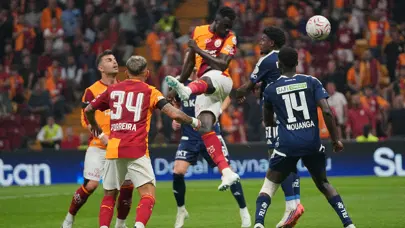 Trio ekibi son noktayı koydu! Torreira ve Davinson'un pozisyonları için hemfikir oldular Trio ekibi son noktayı koydu! Torreira ve Davinson'un pozisyonları için hemfikir oldular