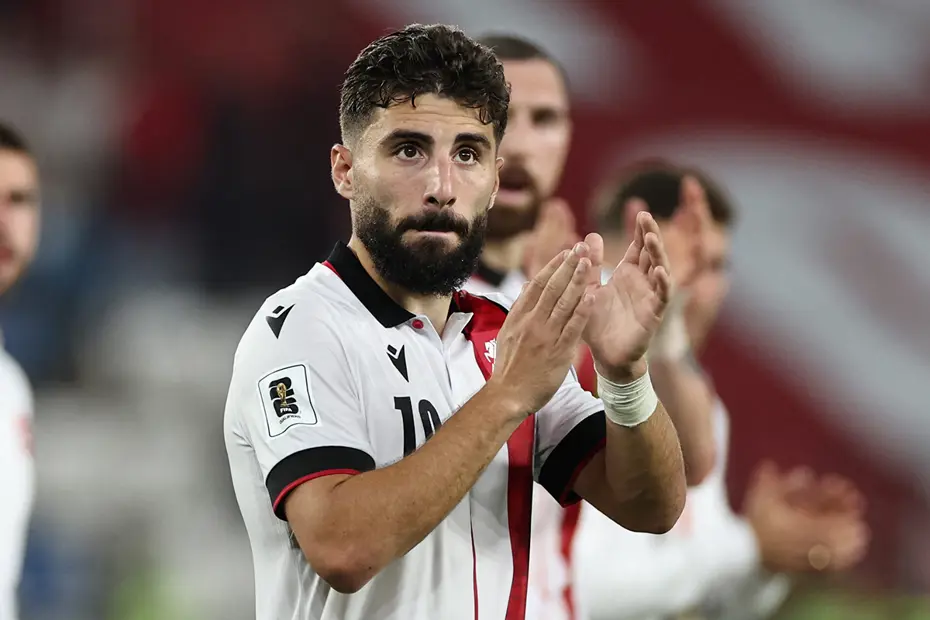 Sergen Yalçın'ın yönetimden istediği ilk transfer ortaya çıktı: Oyuncu gelmeye dünden razı - 3 Sergen Yalçın'ın yönetimden istediği ilk transfer ortaya çıktı: Oyuncu gelmeye dünden razı - 3