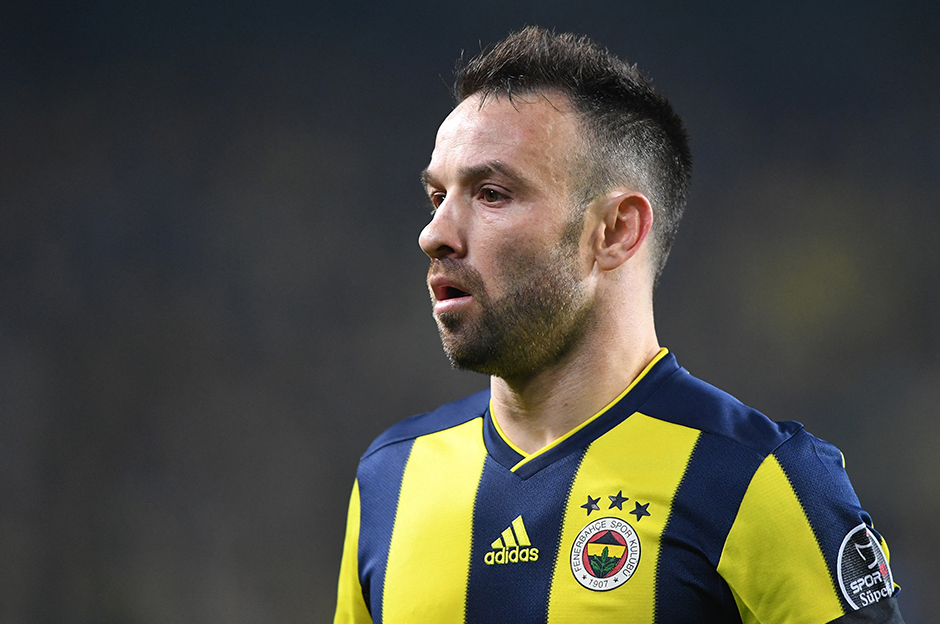 Mathieu Valbuena, Fenerbahçe'nin Avrupa'dan elenme sebebini açıkladı