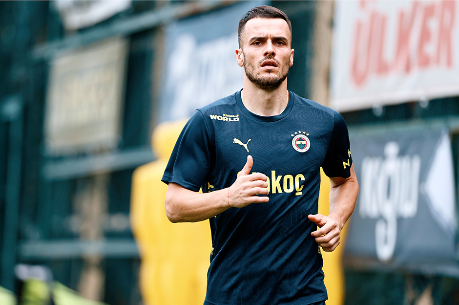 Galatasaray'ın takım doktoru Yener İnce'den Kostic açıklaması