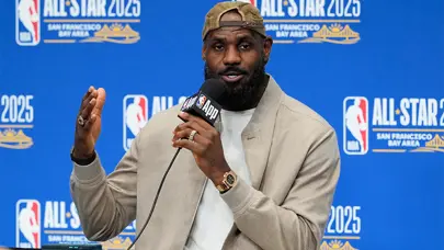LeBron James'in All-Star'da bir rekoru gelişti, bir rekor sona erdi