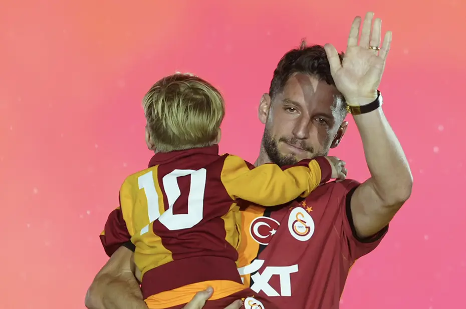 Galatasaray, Süper Lig kupasına kavuştu - 3