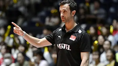 Daniele Santarelli: "Her zaman büyük takımlar arasında kalmalıyız"