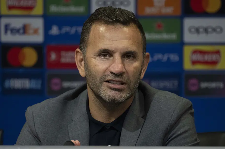 Okan Buruk'tan Bayern Münih'e farklı kadro: 1 isim hariç ilk 11'i belirledi - 3 Okan Buruk'tan Bayern Münih'e farklı kadro: 1 isim hariç ilk 11'i belirledi - 3