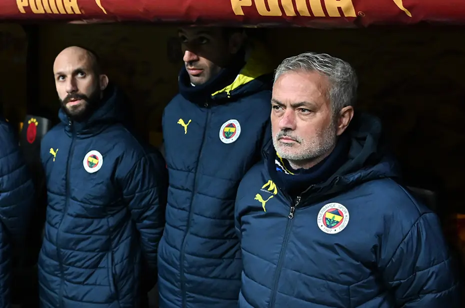 Salvatore Foti: "Hiçbir şey kazanmamış olanlar bile Mourinho'yla ilgili konuşuyor" - 3
