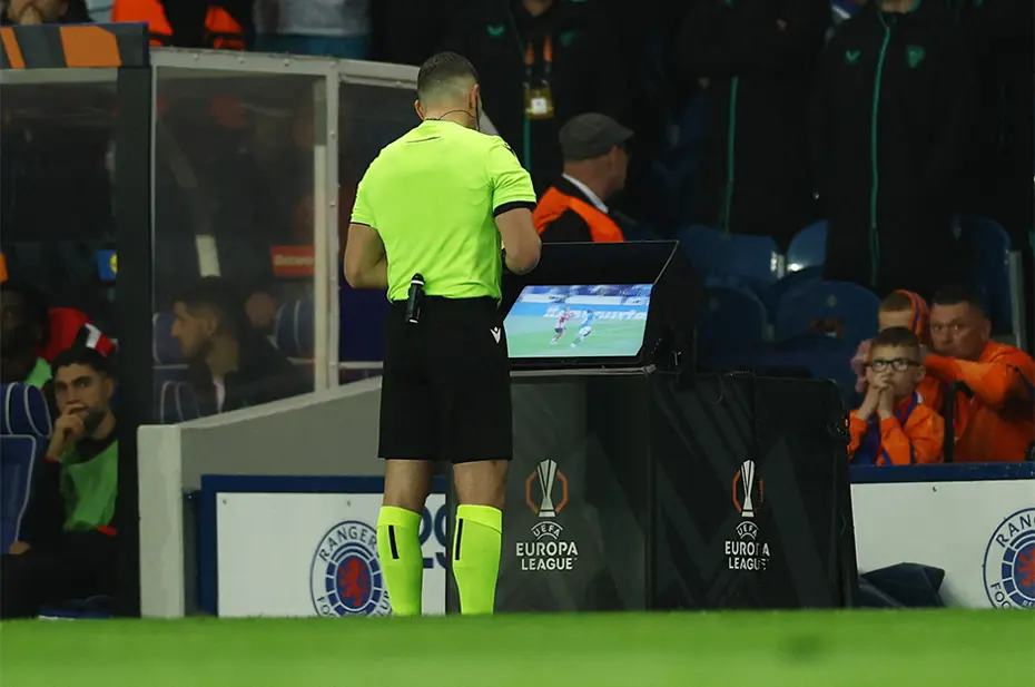 Rangers'ın başına gelmeyen kalmadı: Avrupa Ligi'nde geceye damga vuran maç - 5