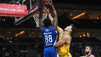 Anadolu Efes, ALBA Berlin'i deplasmanda mağlup etti