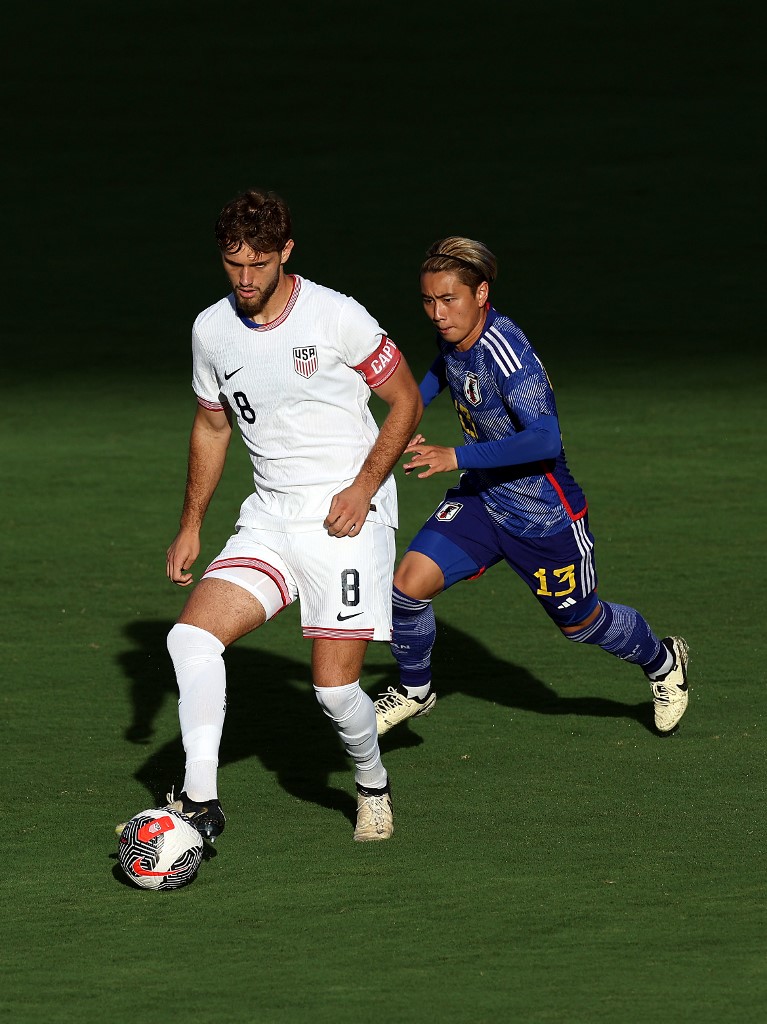 Tanner Tessmann kimdir, kaç yaşında ve hangi takımlarda oynadı? İşte, Tanner Tessmann kariyeri