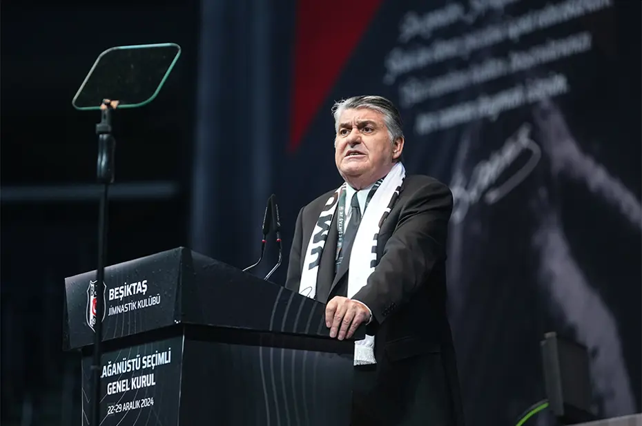 Serdal Adalı ve yönetimi mazbatasını aldı: "Bize verilen bu göreve ve emanete layık olacağız" - 6 Serdal Adalı ve yönetimi mazbatasını aldı: "Bize verilen bu göreve ve emanete layık olacağız" - 6