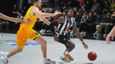 Beşiktaş Fibabanka sahasında mağlup