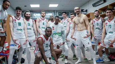 Pınar Karşıyaka finallere abone