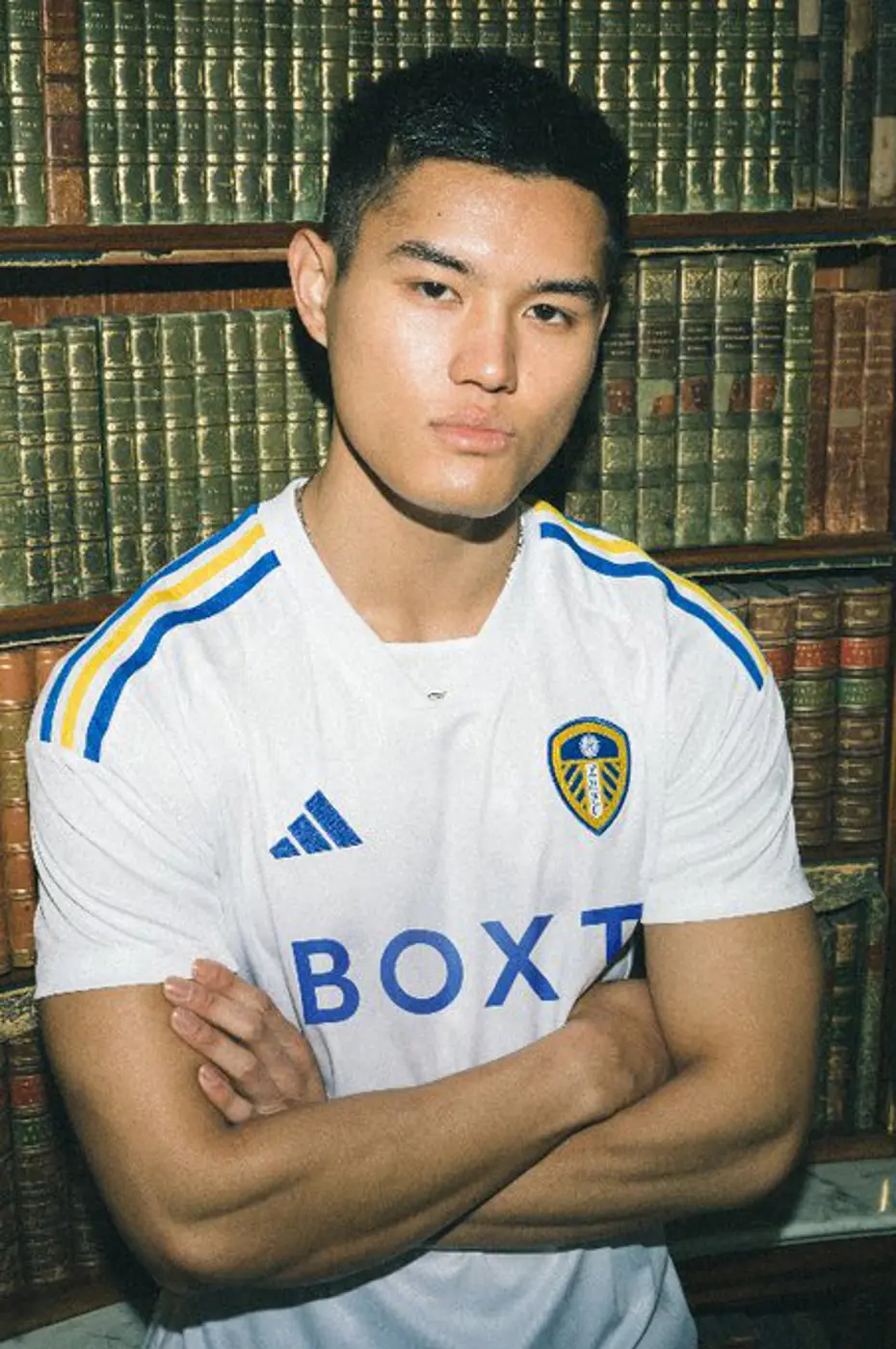 Leeds United 2023/2024 sezonu iç saha formasını tanıttı - 5