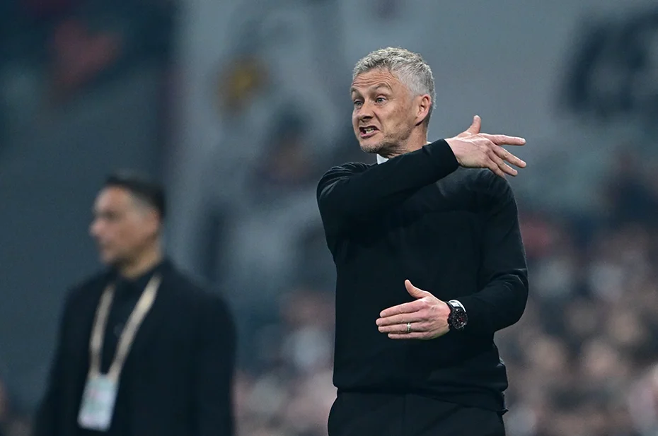 "Galatasaray'ın gelecek sezon yeni bir hocaya ihtiyacı var" | Spor yazarları derbi için ne dedi? - 1 "Galatasaray'ın gelecek sezon yeni bir hocaya ihtiyacı var" | Spor yazarları derbi için ne dedi? - 1