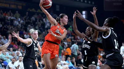 Beşiktaş deplasmanda tek sayı farkla kazandı