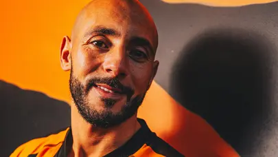 Hull City, Amrabat'ı resmen açıkladı