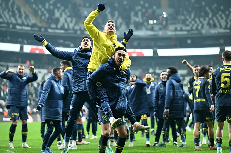 Fenerbahçe'nin Süper Lig'de 2023-2024 sezonu fikstürü, derbi maçları ve detaylar - 11