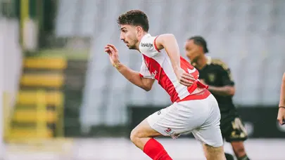 Demir Ege Tıknaz ilk maçta asistini yaptı: Braga deplasmanda takıldı Demir Ege Tıknaz ilk maçta asistini yaptı: Braga deplasmanda takıldı