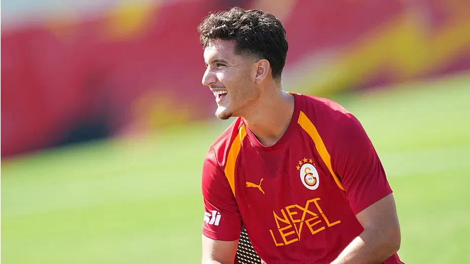 Galatasaray'da yeni transfer Deniz Gül mesaiye başladı - 3