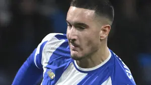 Galatasaray'dan son dakikada golcü operasyonu: 10 milyon euroluk teklif ortaya çıktı Galatasaray'dan son dakikada golcü operasyonu: 10 milyon euroluk teklif ortaya çıktı