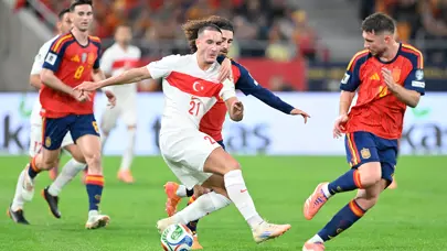 "Karizmayı çizdiler, alkışı çok hak ettiler" | Spor yazarları A Milli Takım için ne dedi?