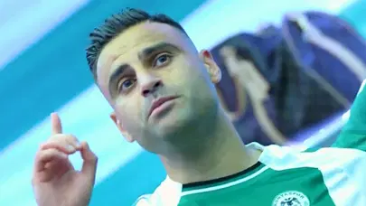 Deniz Türüç'ten Fenerbahçe sonrası soyunma odasında olay konuşma! O anlar kamerada