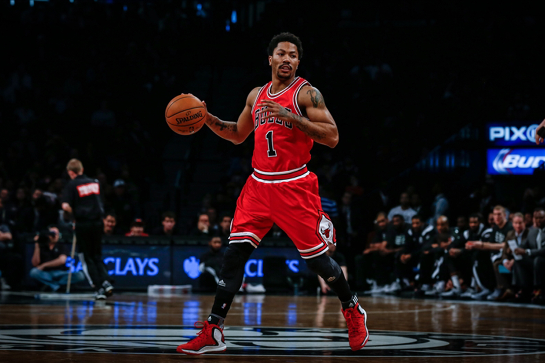 Chicago Bulls tarihinde 5. kez: Derrick Rose'un forması emekliye ayrıldı