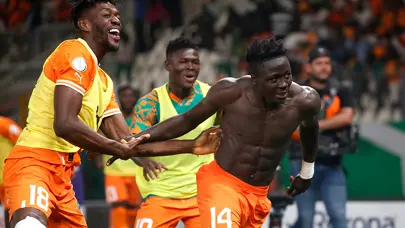 Afrika Uluslar Kupası: 3 kırmızı kartın çıktığı maçta Fildişi Sahili son dakikada turladı