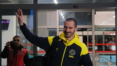 Gaziantep'e gelen Fenerbahçe'de, Bonucci'ye taraftar ilgisi