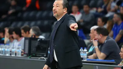 Luca Banchi: "Oynadığımız maçların hepsi final niteliğinde"