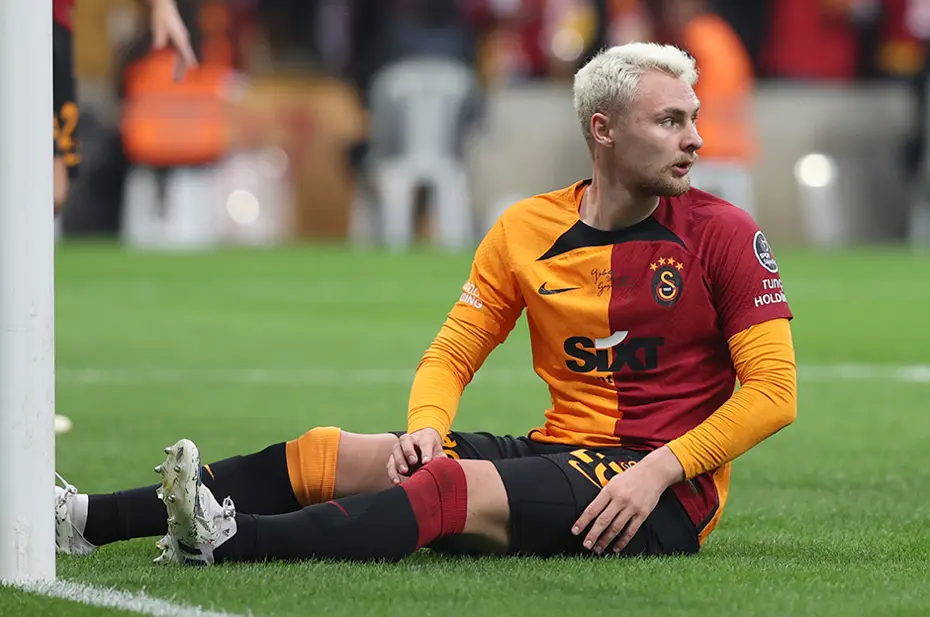 Simon Kjaer, Diego Lugano... Rodrigo Becao herkesi solladı, rekor kırdı - 11