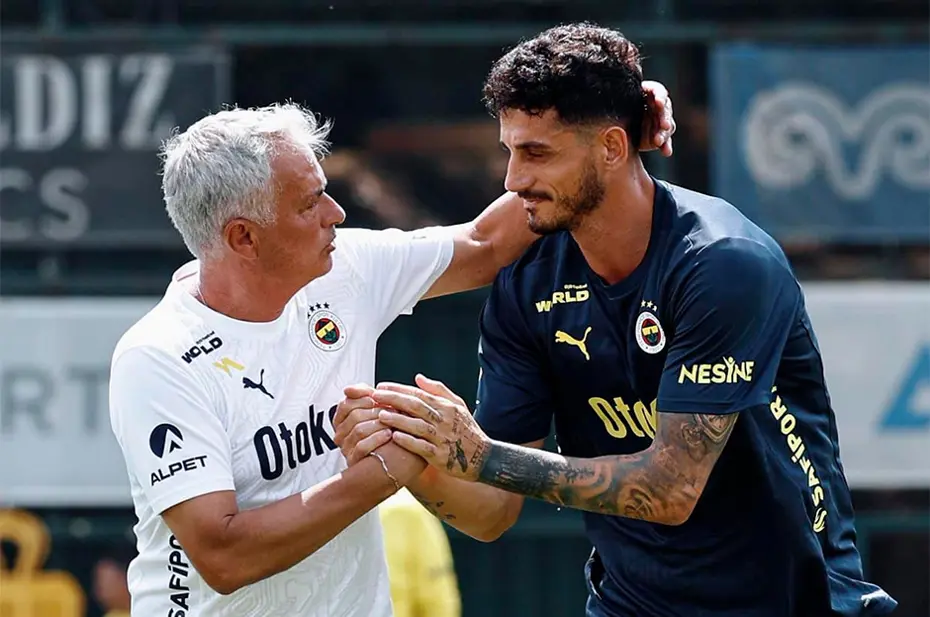 Samet Akaydin'den Fenerbahçe günlerine dair olay sözler: "Hiçbir maça rahat çıkmadım" - 6