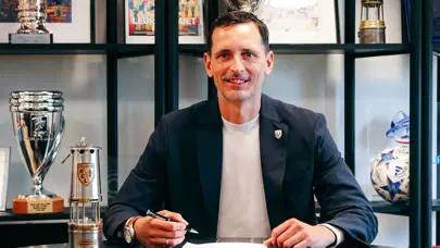 Dino Topmöller'in transferi resmen duyuruldu: 2 yıllık sözleşme