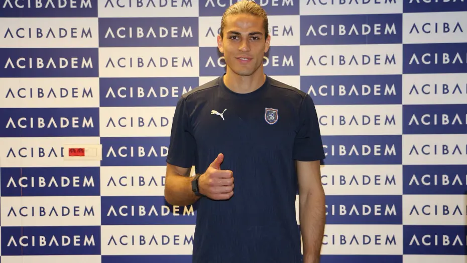 Beşiktaş beklenen transferi resmen açıkladı: 18.40'ta İstanbul'da - 2