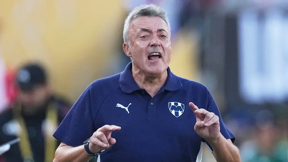 Galatasaray'dan apar topar gönderilen Domenec Torrent, Kulüpler Dünya Kupası'nda tarih yazıyor - 4