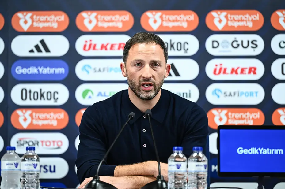 Tedesco'yu kızdıran soru: "Galatasaray" vurgusuyla tepki gösterdi - 4