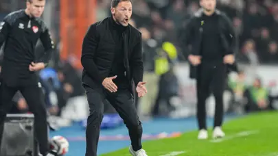 Domenico Tedesco'dan Galatasaray sorusuna yanıt: "1 saniye bile harcamam" Domenico Tedesco'dan Galatasaray sorusuna yanıt: "1 saniye bile harcamam"