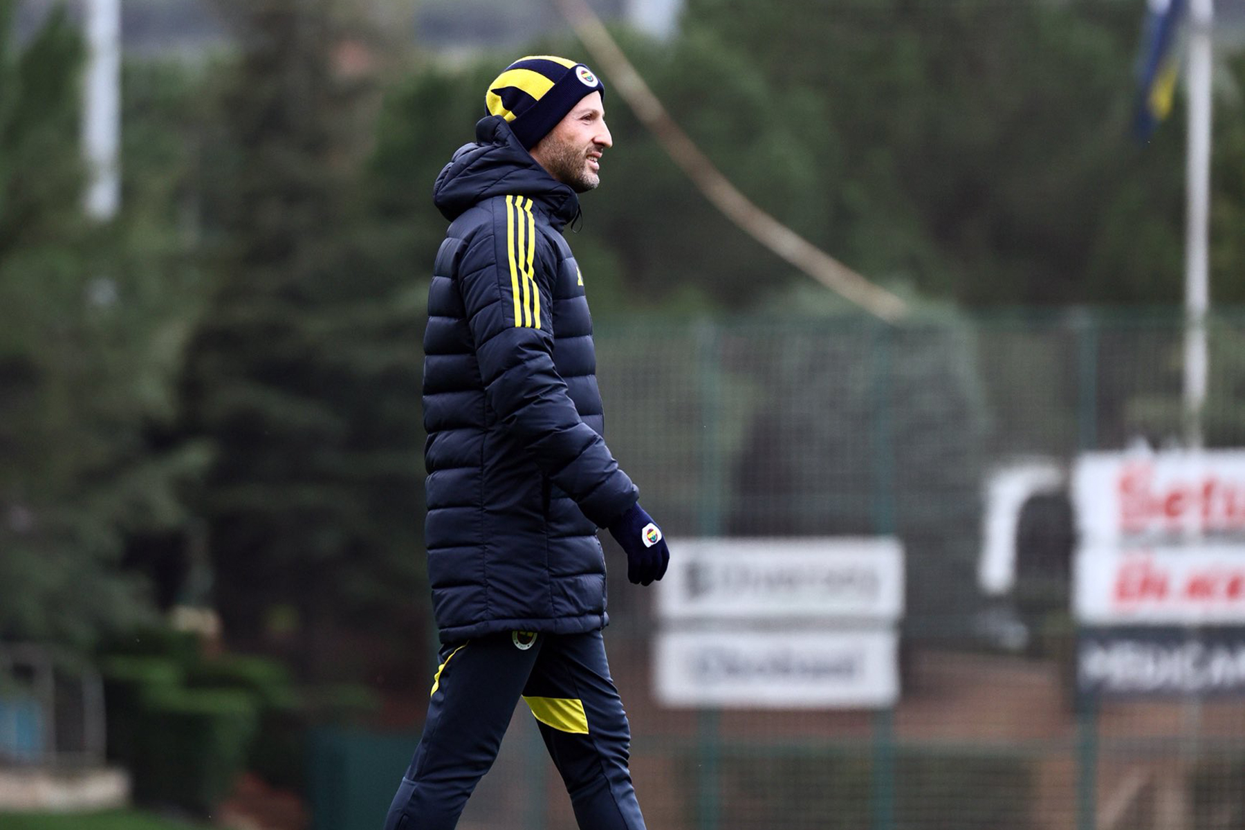 Sarı-lacivertlilerde sakatlıkları bulunan defans oyuncuları Jayden Oosterwolde, Milan Skriniar ve Çağlar Söyüncü, Antalya deplasmanında forma giyemeyecek.