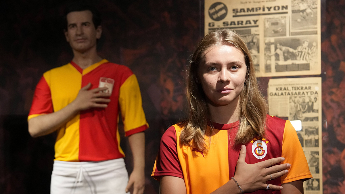 Polonyalı orta saha, Galatasaray'a imza attı