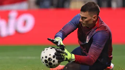 Dominik Livakovic'in Barcelona'daki ilk maçında 4 gol! Raphinha deplasmanda