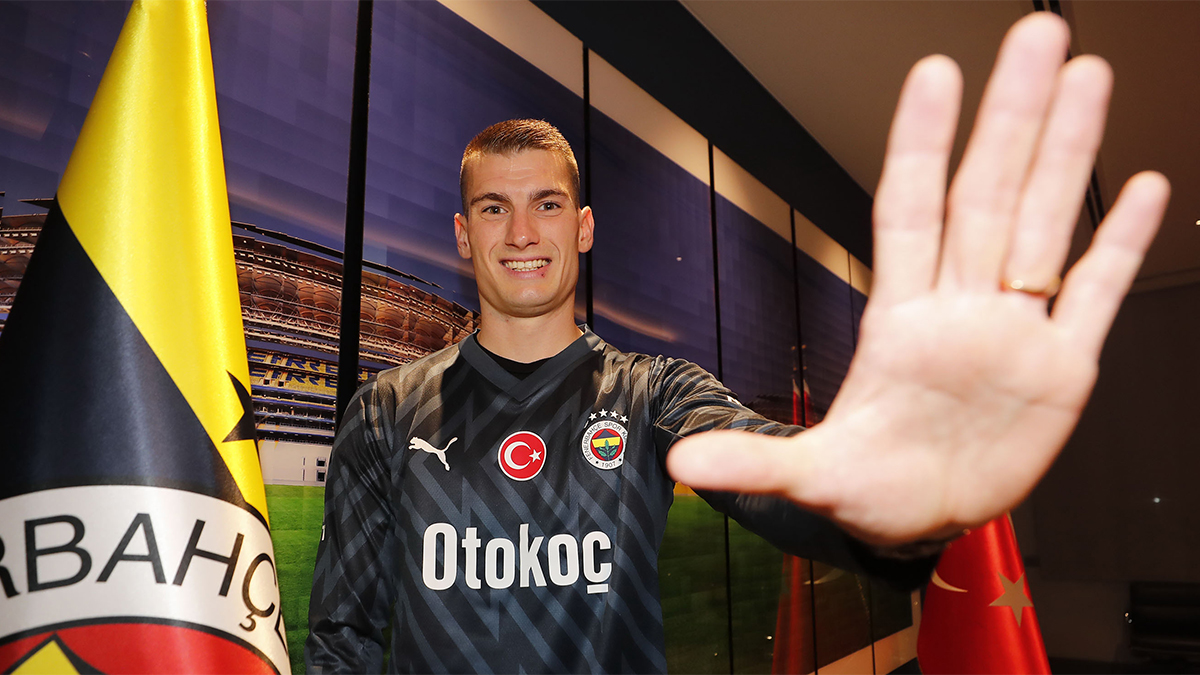 Beşiktaş Yine Kaleci Peşinde: Livakovic Mi, Yoksa Yeni Bir Yaz Klasiği Mi?