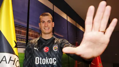 Livakovic'in yeni takımı anında belli oldu! "Her şey çözüldü" diyerek duyurdular Livakovic'in yeni takımı anında belli oldu! "Her şey çözüldü" diyerek duyurdular