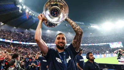 Donnarumma, PSG'ye veda etti