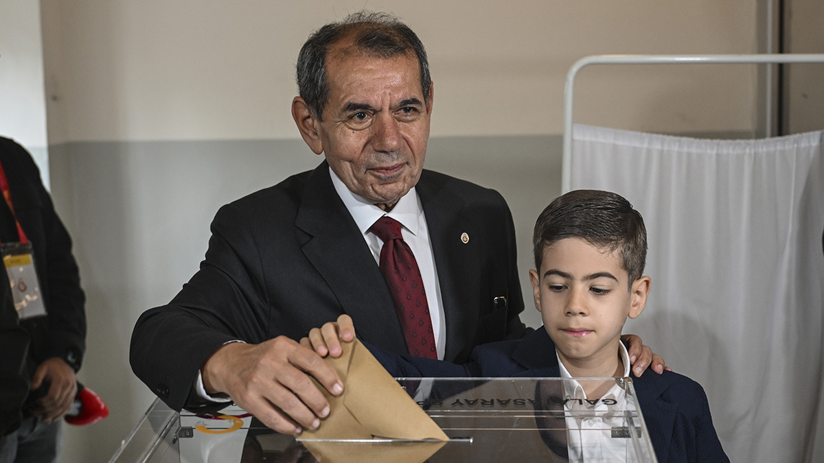 Dursun Başkan Kendi Oyuna Bastı, Bayram Ettik: Tek Adaylı Zaferle 2028'e Uçuş!