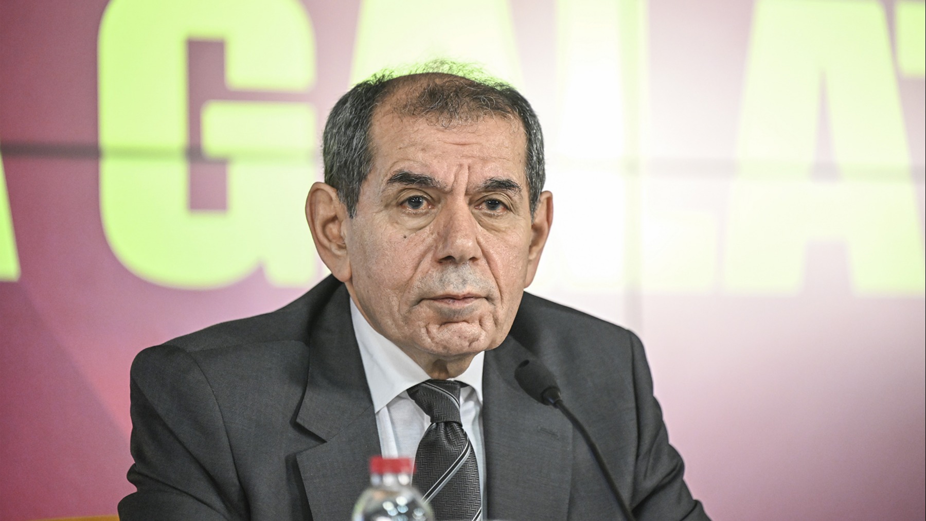 6 Milyon Euro'luk 'Görünmez Adam'a Çaykur Rizespor Kancası: 'Çay Bahçelerinde Mi Top Koşturacak?'