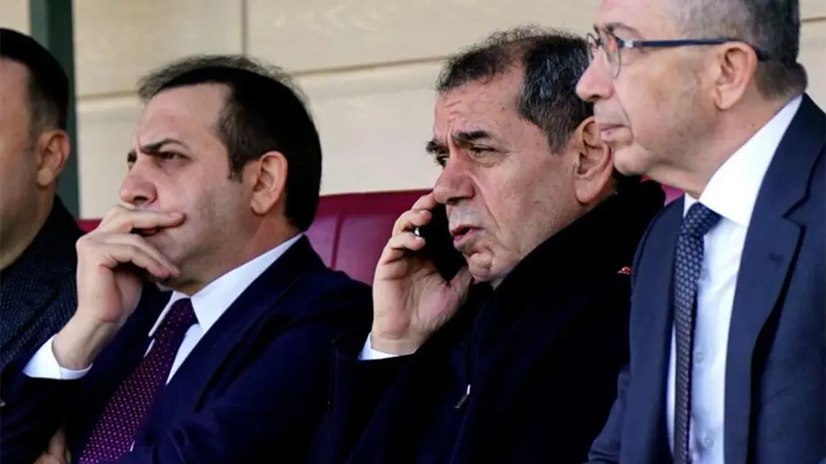 Manchester City maçı sonrası Galatasaray'da kritik zirve: Dursun Özbek o isme artık hiç sıcak bakmıyor - 2 Manchester City maçı sonrası Galatasaray'da kritik zirve: Dursun Özbek o isme artık hiç sıcak bakmıyor - 2