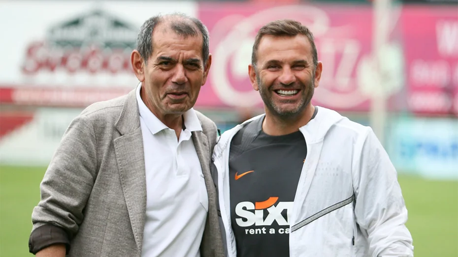 Galatasaray'ın ilk transfer hedefi ortaya çıktı: Ocak ayında bomba patlıyor - 1 Galatasaray'ın ilk transfer hedefi ortaya çıktı: Ocak ayında bomba patlıyor - 1