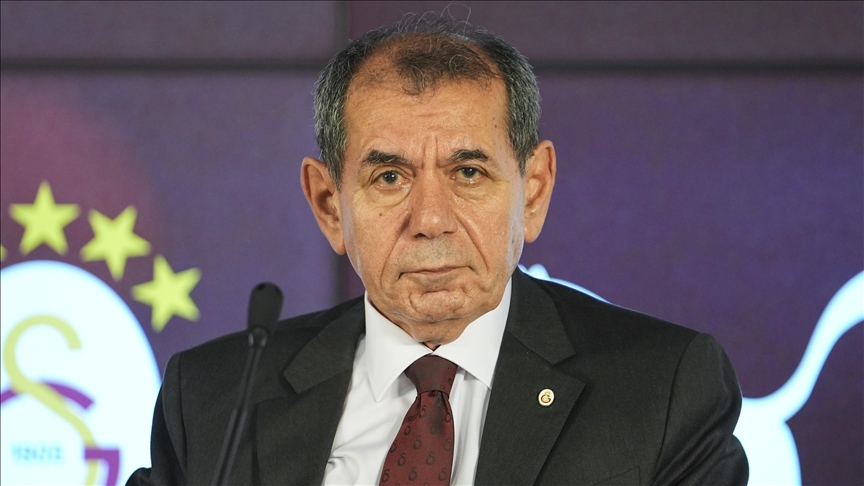 Dursun Özbek'ten canlı yayında stüdyoyu buz kestiren tepki: "Daniskasını yapıyorsun"