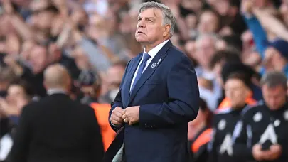 Leeds United Sam Allardyce'la yollarını ayırdı: İlk aday Brendan Rodgers