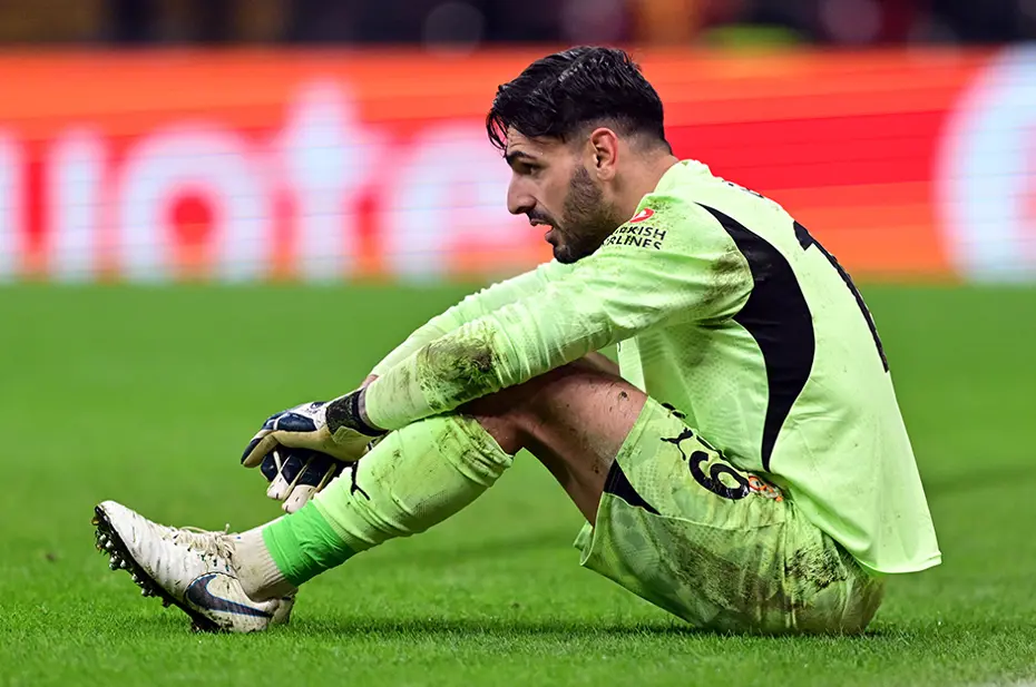 Hollanda basını, Galatasaray-AZ Alkmaar maçını konuşuyor: Aynı konuya değindiler - 7